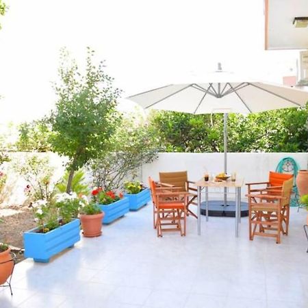 Marble Cool 2-Bedroom Down Town Yard House Kissamos Exterior photo